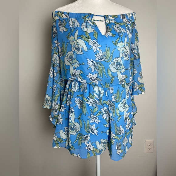 Lulu’s Stay Sweet Light Blue Floral Print Off-the-Shoulder Romper size S - Picture 2 of 10